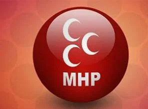 Bağımsız aday MHP lehine çekildi