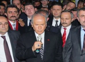 Bahçeli'den Çanakkale'de gece yarısı mitingi