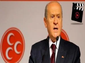 Bahçeli'den Deniz Baykal gafı