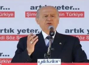 Bahçeli: 'Şerefsizlik yarışında hep kaybettin'