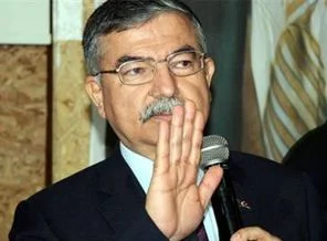 Bakan Yılmaz'dan 'Başbuğ' yorumu
