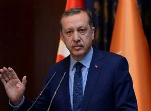 Başbakan Erdoğan'a 'abi' diyen gazeteci!