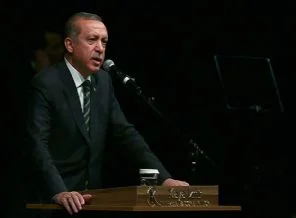 Başbakan: O görüntüleri izleyince beynimden vurulmuşa döndüm
