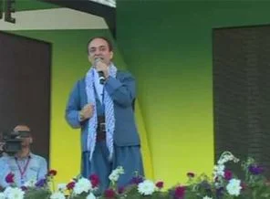 Baydemir Diyarbakır'dan helallik istedi