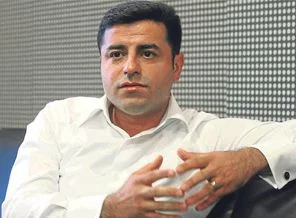 BDP'li Demirtaş'tan KCK'ya tepki
