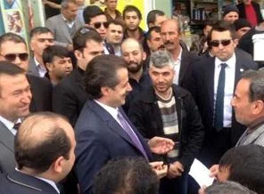 'BDP'liler imamı dövdü'