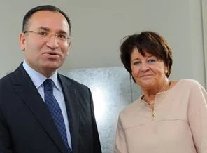 Bozdağ: Milletimiz kimi lider yapacağını biliyor