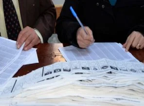 Büyükşehir yasası Ak Parti'ye yaradı