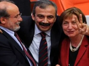 CHP'li vekilden 'HDP'ye oy verin' çağrısı