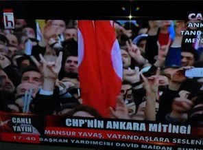 CHP mitinginde bozkurt işareti yaptılar