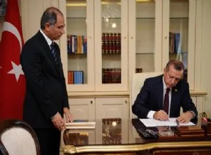 Darbeyi Efkan Ala'nın kararlılığı durdurmuş