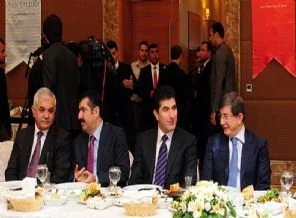 Davutoğlu: Şeyh Ahmet Barzani'yi misafir eden Van'a hoşgeldiniz