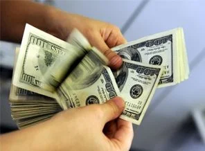 Dolar iki haftanın en düşük seviyesine geriledi