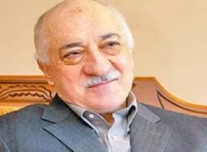 Fethullah Gülen hiç 2 ceketim olmadı diyor ama..