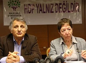 Gazeteci ve aydınlardan HDP bildirisi