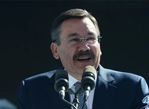 Gökçek'e komplo baskınla önlendi