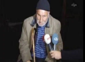 Görme engelli yaşlı adamı dövüp gasp ettiler