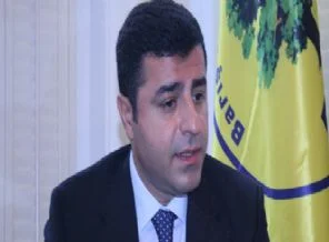 'Herkes halkın iradesine saygı göstermeli'