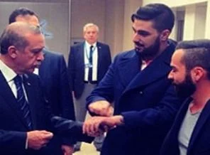 İdo : Başbakan'a dövmelerimi açıklarken