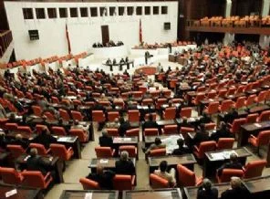 İnternet haberciliği yasası Meclis'te