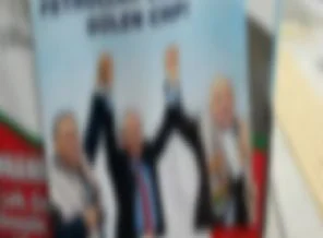 İzmir'i karıştıran Fethullah Gülen afişleri