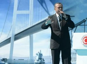 İzmit Körfez Köprüsü'nün ayak batırma töreni