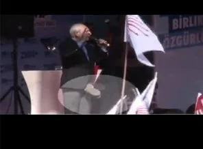 Kılıçdaroğlu'na ayakkabı fırlatıldı