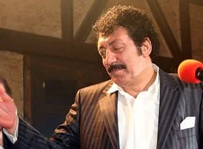 Müslüm Gürses mezarı başında anıldı