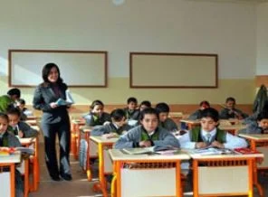 Öğretmenlerin ders alanlarına yeni düzenleme