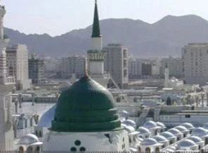 Peygamberimiz aramızda (mı)