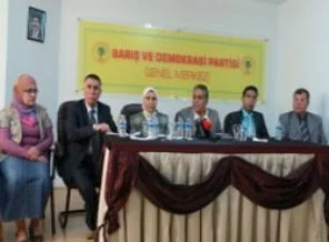 PYD: Gıdamız bitiyor, sınırı açın
