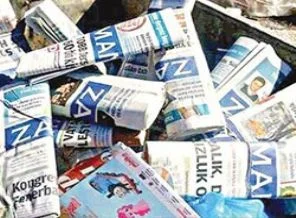 Sayfaları dahi açılmadan çöp konteynırlarına