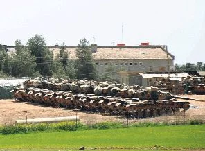 Sınırda top sesleri dinmiyor