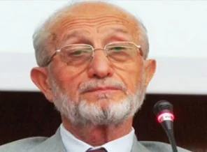 Tam 110 hocadan hükümete destek