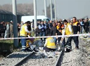 Tren faciasında ölü sayısı 11 oldu