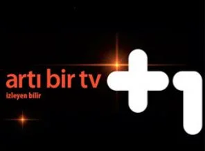 Ünlü gazeteci canlı yayında istifa etti - Video