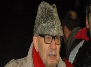 Yalçın Küçük'ü bakın kim çıkarmış?