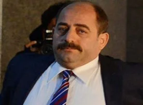 Zekeriya Öz'e Dubai Tatili şoku!