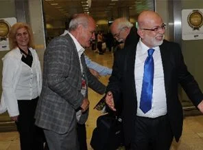 22 yıl sonra ülkesine böyle döndü