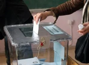 33 belediye başkanı değişmedi