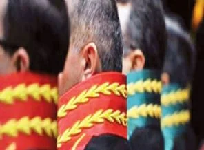 Adana'daki o hakime sır ziyaret!