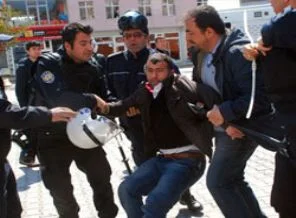 Ahlat'taki seçim gerginliğinde 9 tutuklama