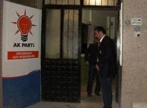 AK Parti'de bomba alarmı