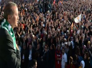 AK Parti'li kadınlara çirkin benzetme!