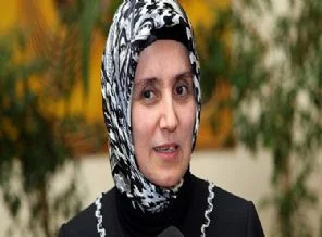 AK Partili vekilden başörtülü rektöre 65 soru