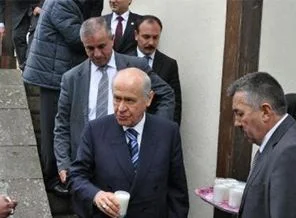 Bahçeli'nin Ferdi Tayfur sevgisi