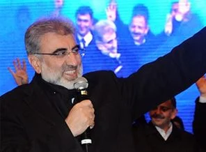 Bakan Yıldız'dan kedi esprilerine cevap