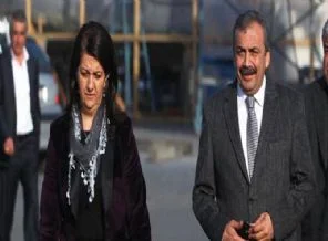 BDP heyeti PKK'nın mektubunu bakana verdi