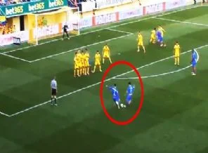 Böyle frikik düşman başına!