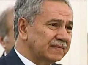 Bülent Arınç gözyaşlarını tutamadı